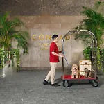 Conrad Singapore Orchard